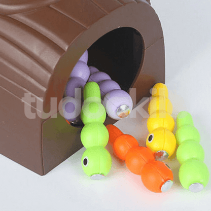 Pica-Pau Magnético Montessori - tudoakilo