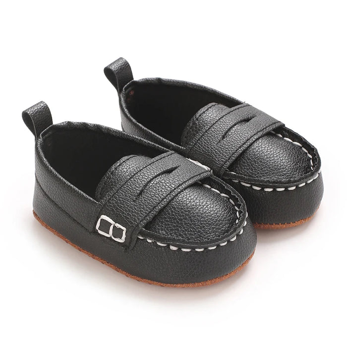 Sapatinho de Bebê Antiderrapante Mocassim Slip-On cor preto, par completo