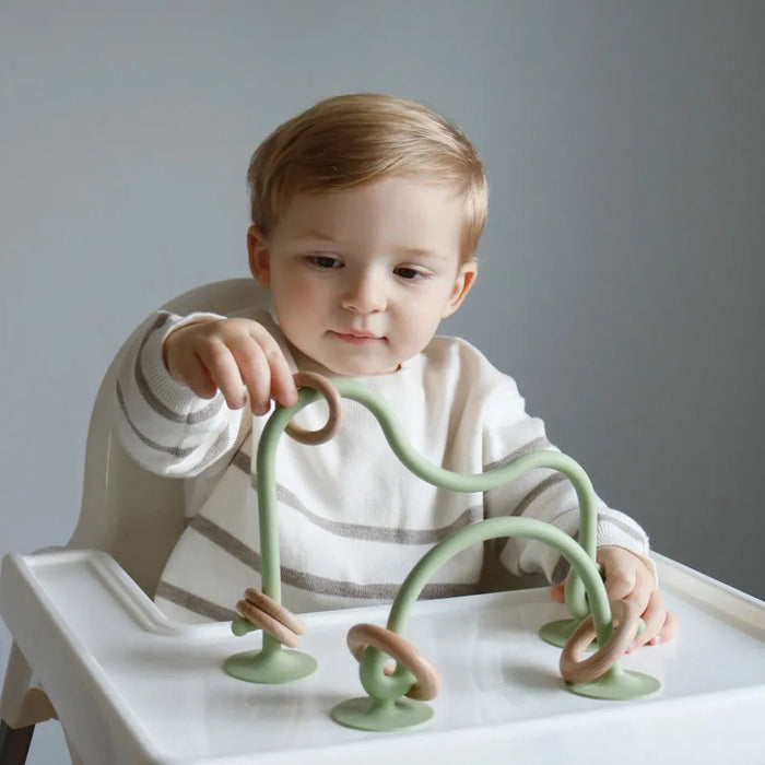 Brinquedo Mordedor de Silicone Labirinto para Cadeirão  tudoakilo