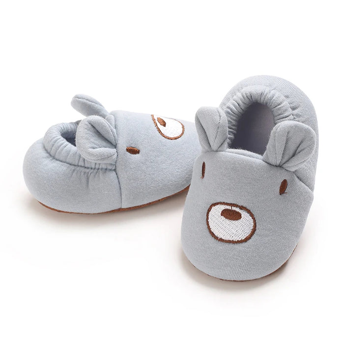 Sapatinho de Bebê Pantufa Antiderrapante Bichinhos, modelo Raposa Cinza