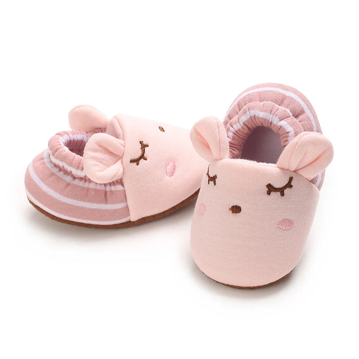 Sapatinho de Bebê Pantufa Antiderrapante Bichinhos, modelo Raposa Laranja detalhe